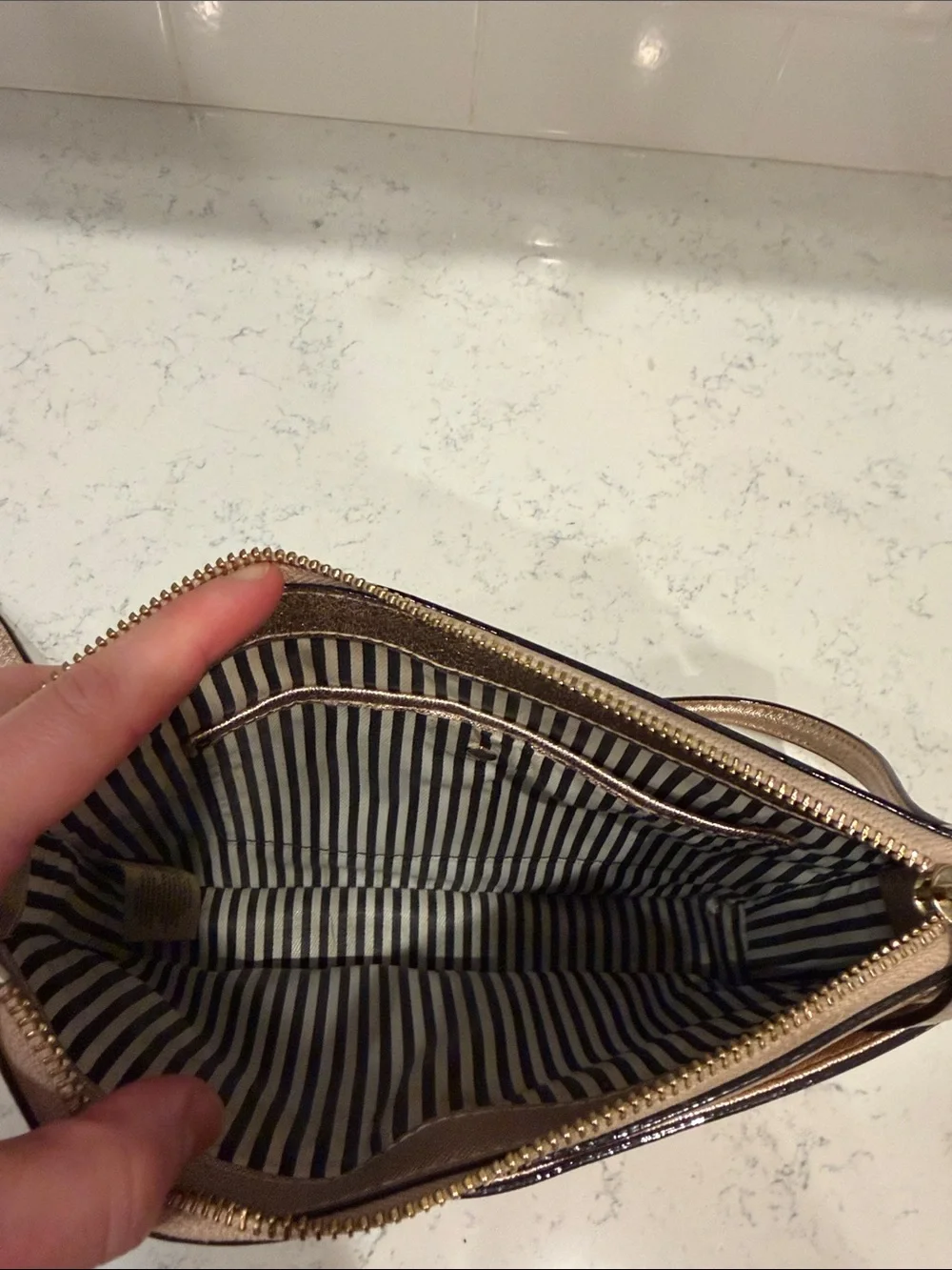 Metallic Rose Gold Crossbody Glam Classic Chic Bag by Kate Spade - Picture 4 of 14
